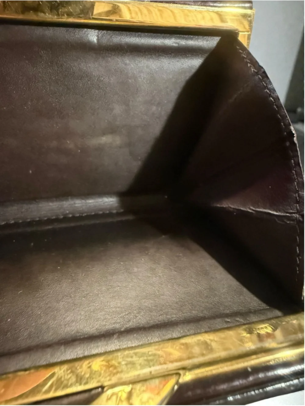 Louis Vuitton Portefeuille Viennois in Amarante with Dust Bag and CoA